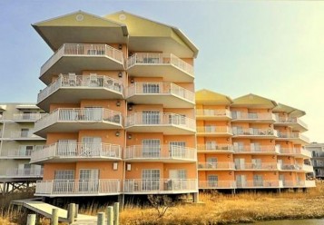 Sunset Bay II 512